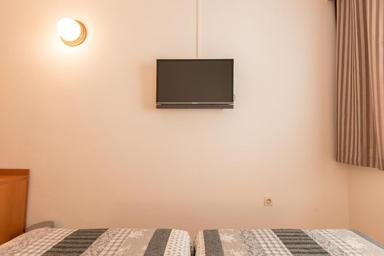 Hotel Barba 스타리그라드 파클레니차 외부 사진